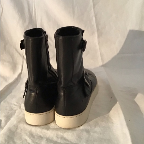 Frye Black leather high top sneakers with zipper size 10 women’s - Picture 4 of 5
